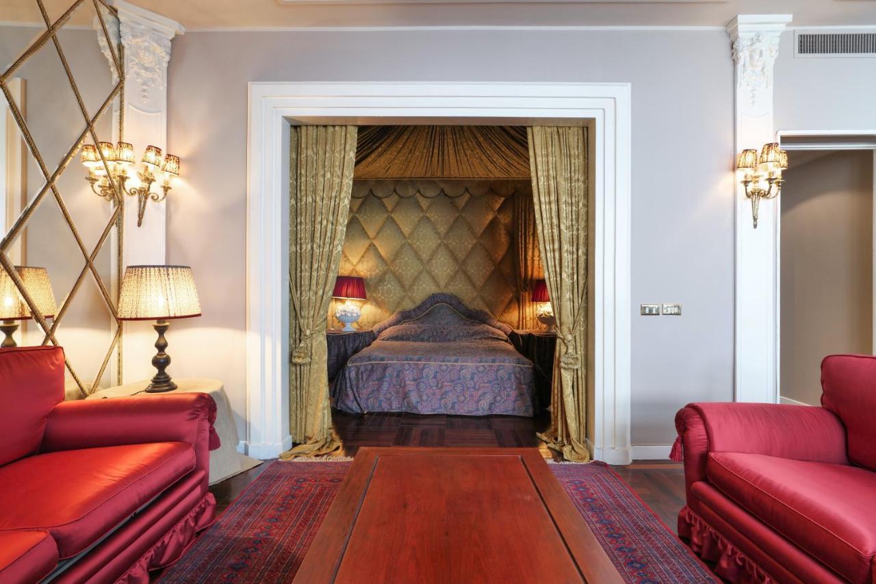 Luxury Galleria Apt - Milan Duomo Buitenkant foto